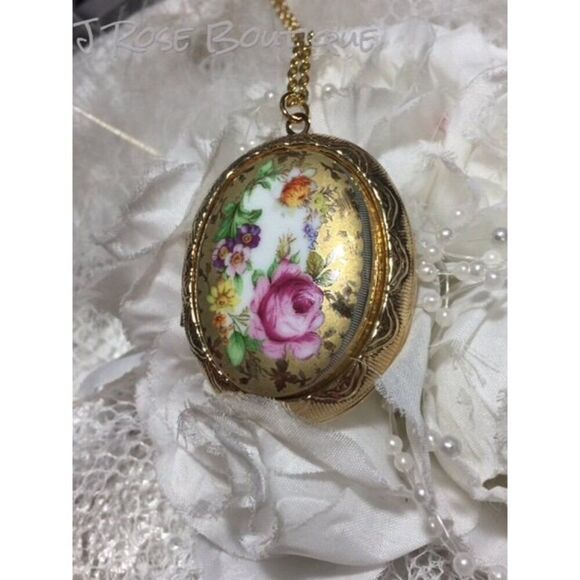 Porcelain  Locket Rose Gold Locket Necklace Pendant chain Christmas gift MOM - Picture 1 of 10